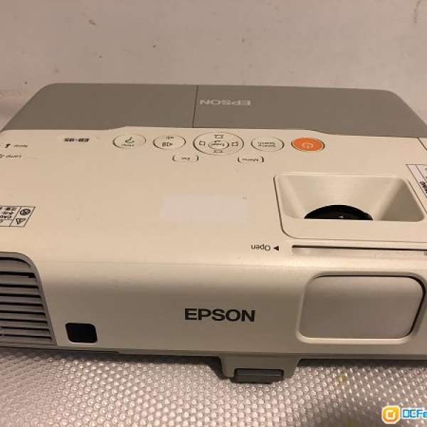 EPSON EB-95 投影機