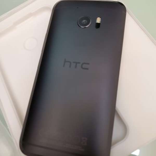 99.999%新HTC 10 黑色 配件全新送套送貼