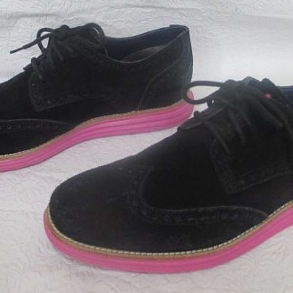 Men's Cole Haan Lunargrand Black Suede Pink Sole Laceup Wingtip Shoes