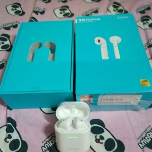 出售9成新榮耀FlyPods白色籃芽耳机