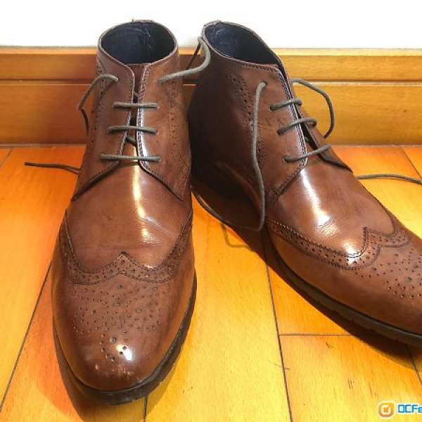 鞋 真 皮 英 式 牛津 防水 靴 新 99% New Real leathe Shoe Eng Oxford boots wate...