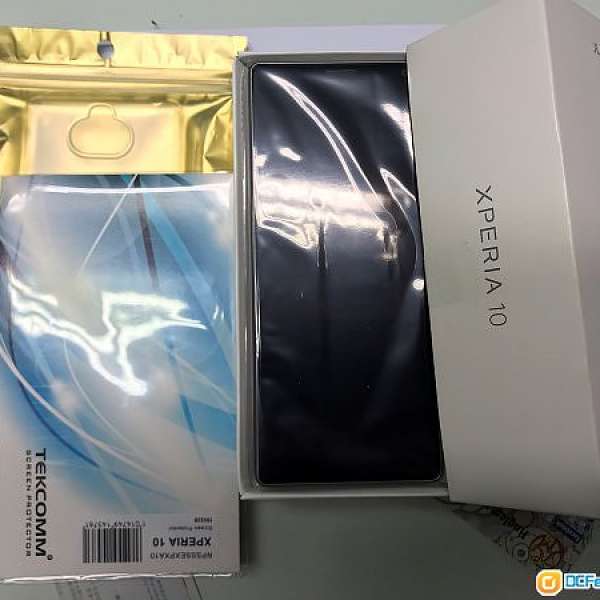 Sony Xperia 10 銀色