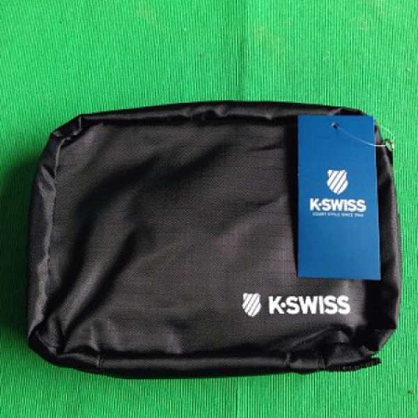 梳妝袋*K.Swiss Tolietry Bag(24+15cm )全新