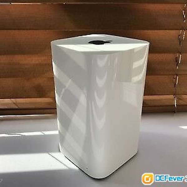 100% NEW Apple Airport Time Capsule 4TB NAS Router Backup Storage