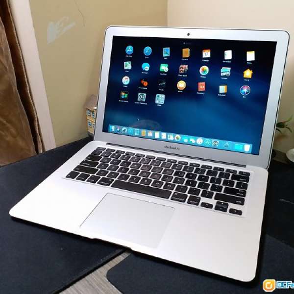 4+256GB Macbook Air 2013 1.3GHz 雙核心 Intel Core i5 4GB Ram 256GB SSD 全新