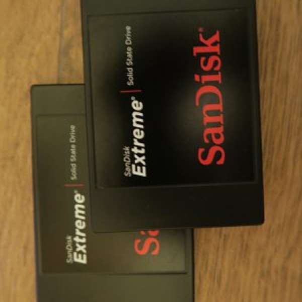 Sandisk Extreme SSD (120Gb x 2)