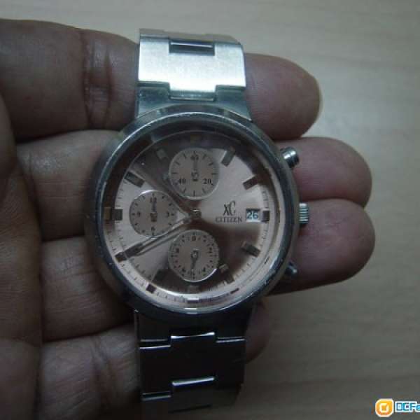 特價清 香檳金 XC CITIZEN 六針 計時 日曆 手錶,只售HK$180(不議價)