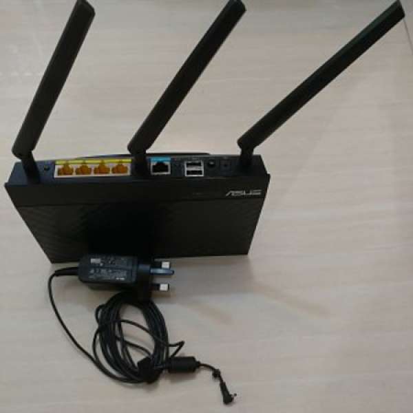 ASUS RT-N66U 450 Mbps Gigabit Wireless N Router
