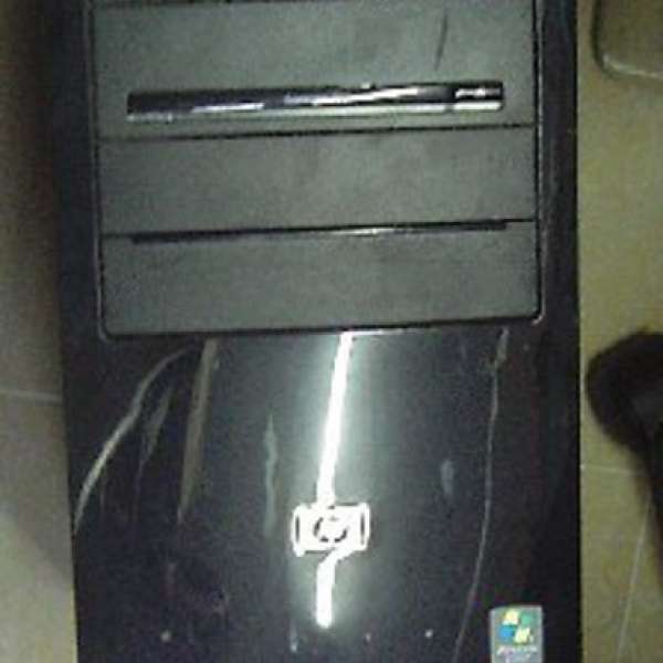 HP 電腦一部, 雙核心, 2G RAM,  Harddisc 320 G