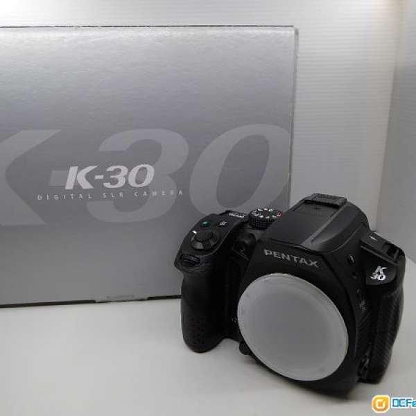 Pentax K-30 body & DA 55-300 F4-5.6 lens