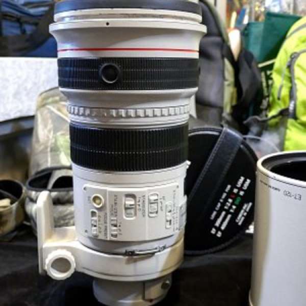 95% new  CANON 300mm 2.8..IS..