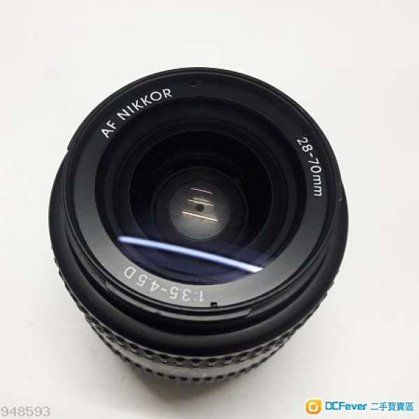 Nikon 28-70mm 3.5-4.5D, 玻璃全幅鏡頭