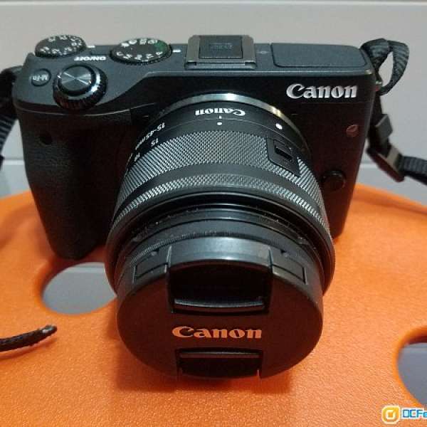 Canon M3 with EF-M 15-45 IS STM Kit