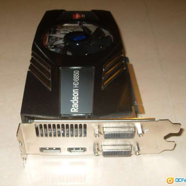 Sapphire Radeon HD 6850 (PCI-e 2.0, 1GB GDDR5)