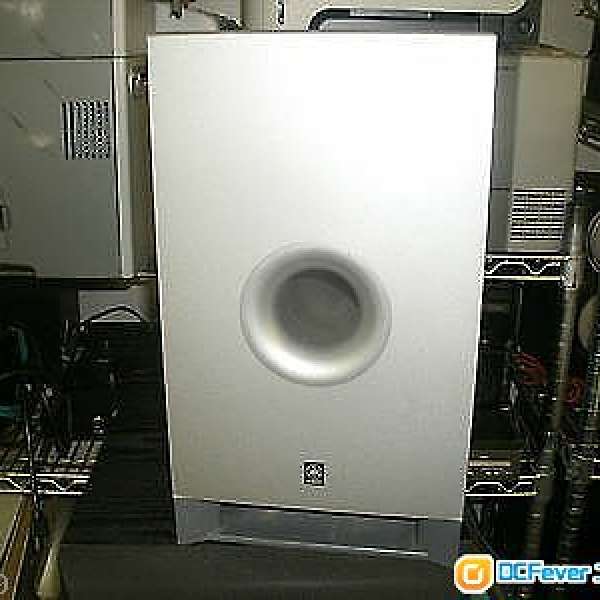 YAMAHA subwoofer 超低音無源喇叭，算幾新，非常強勁好用