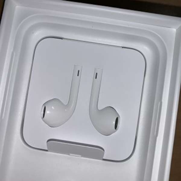 100% 全新原裝 iPhone XR earpods