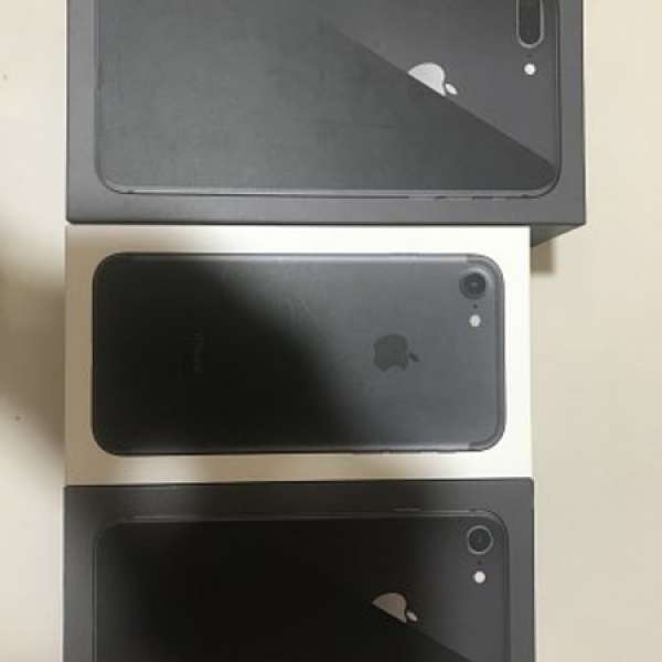 iPhone 8 Plus + iPhone 8+ iPhone 7 吉盒
