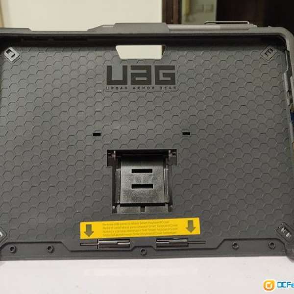 UAG  Metropolis Series Rugged Case Black for Microsoft Surface Go 99%
