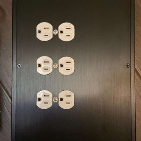 新造機箱 WB 菲林牛變壓器（japan) 110V 750VA