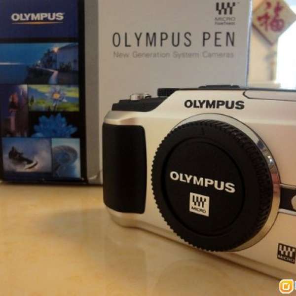 Olympus EPL2 淨機身 沒有鏡頭 無反數碼相機 95%新 行貨 銀黑色 全套有盒齊所有配件...
