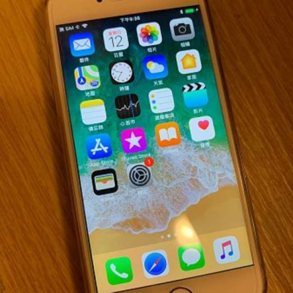 80% iPhone 6  金色 64GB 行貨