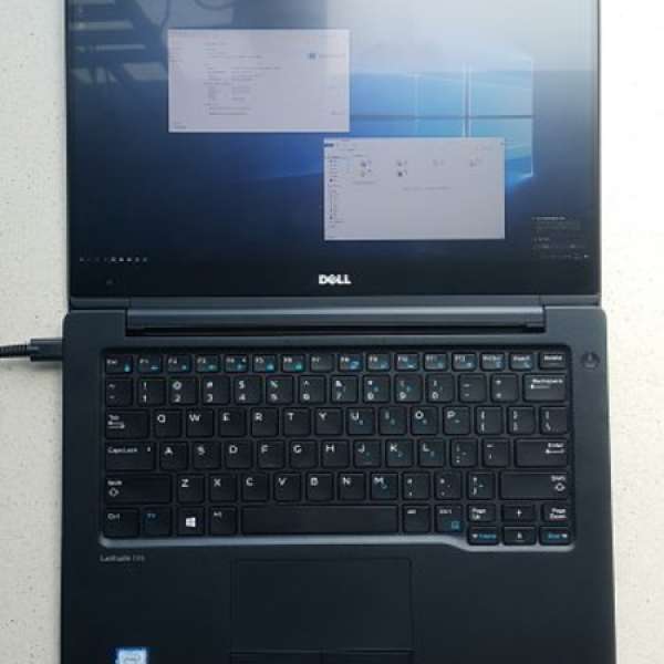 Dell Latitude 13 (7370)