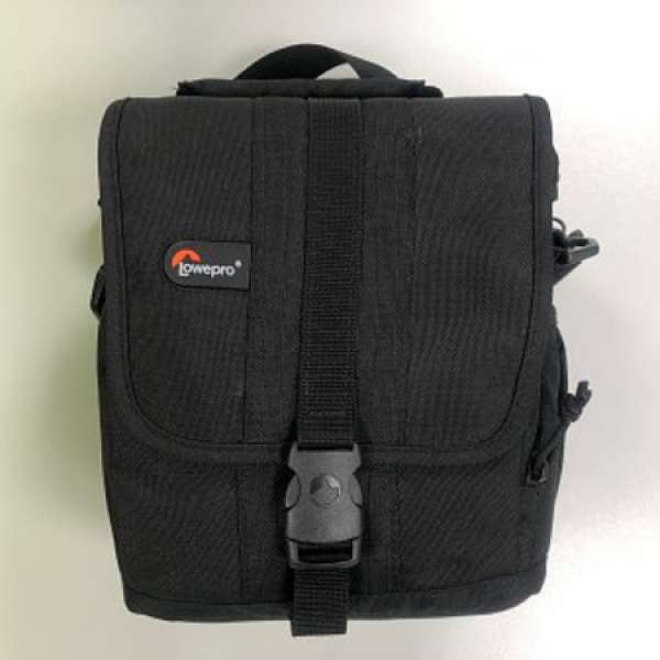 Lowepro Adventura 140