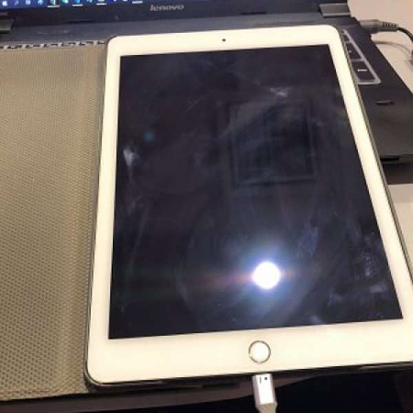 iPad air 2 WIFI 128GB 金色