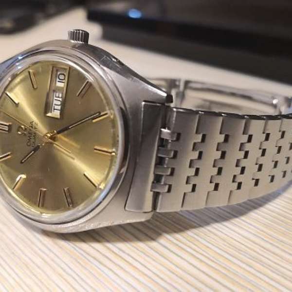 Omega Quartz Day Date 196.0065 Caliber 1310 Vintage 歐米茄