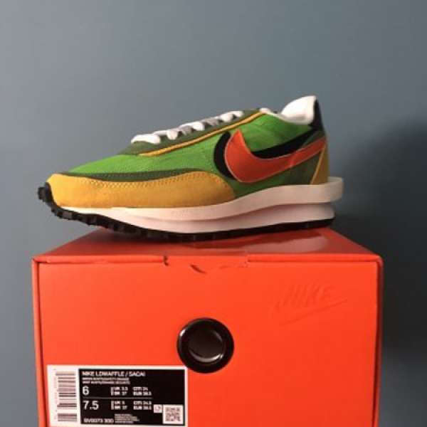 Nike LDwaffle x Sacai Green US6