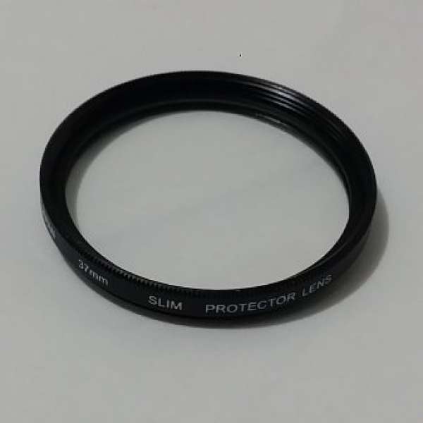 二手曾短時間使用新淨無花 TOKO 37mm UV filter