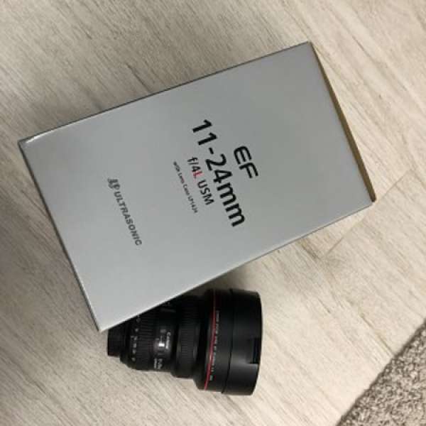 Canon EF 11-24mm f/4 L USM 98% new 100% work