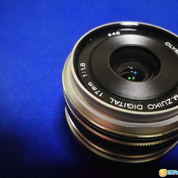 出售 Olympus zuiko digital 17mm 1.8f 餅鏡