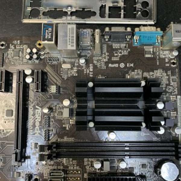 ASrock QC5000M AMD Kabini A4 QuadCore CPU 90% new 100% working perfect