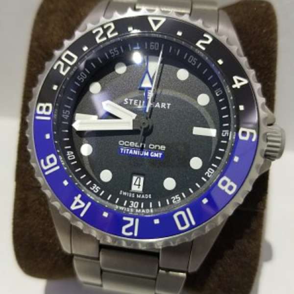 Ocean Titanium 500 GMT Premium