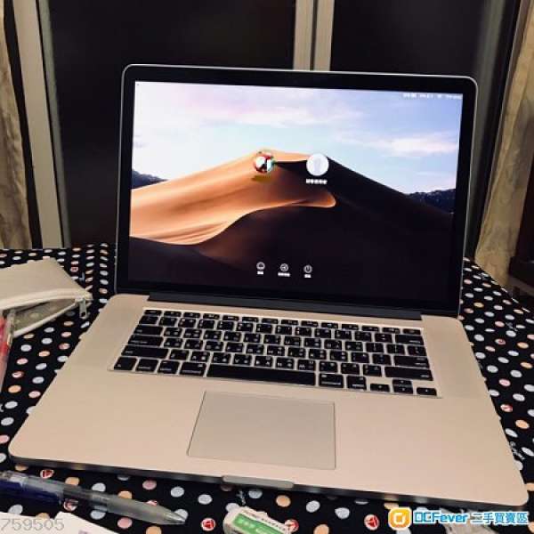 95% new Macbook Pro 2015 Retina Mid 2015 2.5Gz i7 16Gb ram 500gb SSD