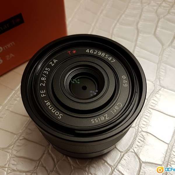 Sony Zeiss Sonnar T* FE 35 mm F 2.8 ZA