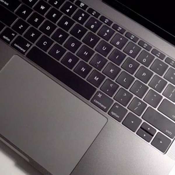 MacBook Pro 13" 2016 i7 16gb ram