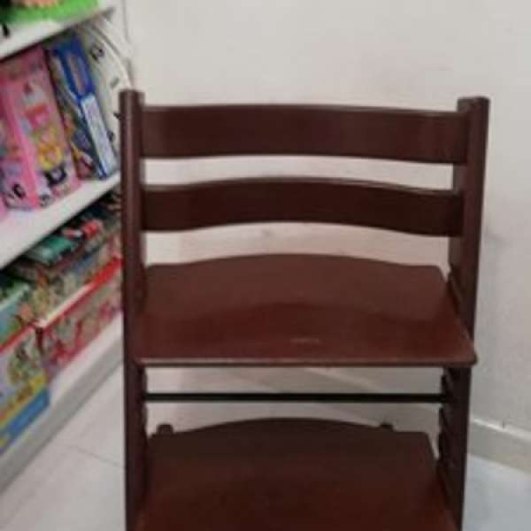 二手 Stokke Tripp Trapp (成長椅連坐墊)  連配件