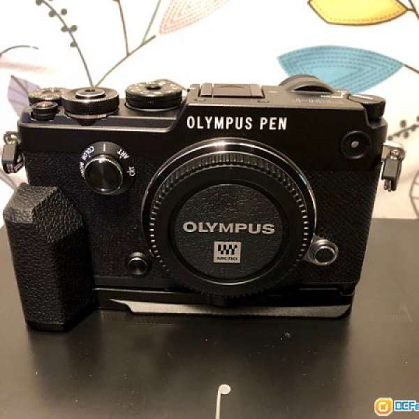 Sell Olympus Pen-F (black)