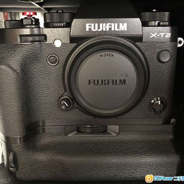 Fujifilm XT-2 XT2 連 VPB Booster（95%New 行貨有單）