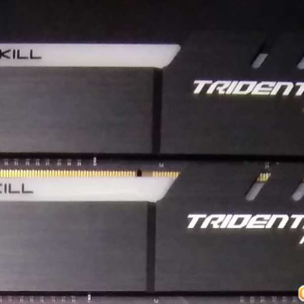 G.Skill Trident Z RGB DDR4 3200 CL16 8GB x 2