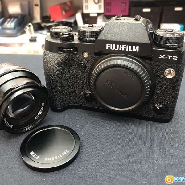 Fujifilm X-T2 + 七工匠35mm F/1.2
