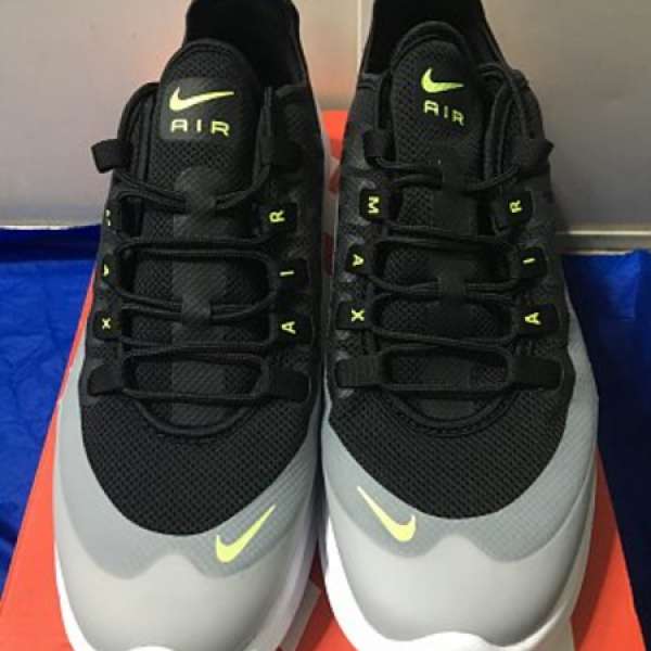 USA Nike Air Max Axis (Man size US10) not Jordan Lebron Yeezy Ultraboo
