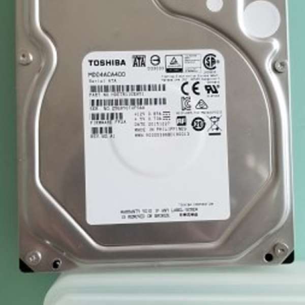 Toshiba/東芝 95%新 4TB 3.5" SATA3 硬碟