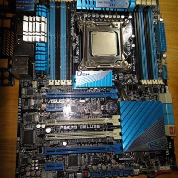 ASUS P9X79 DELUXE 主版連 i7-3820 3.6GHz Socket 2011 Intel X79 平台