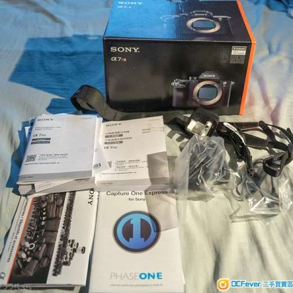 Sony A7R2盒 + 原裝配件