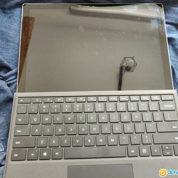 Surface pro 4 256g with typecover