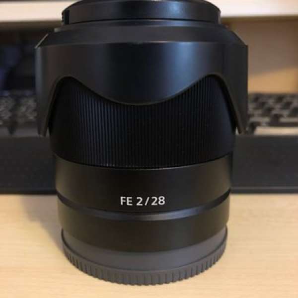 Sony e-mount 28mm f/2