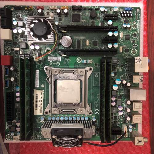 二手 LENOVO ERAZER X700 (90001927) X79 + E5-2609 CPU + 8GB RAM